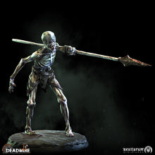 Load image into Gallery viewer, The Restless | Deadmire | Bestiarum | Miniatures D&amp;D Wargaming DnD