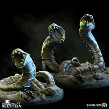 Load image into Gallery viewer, Swamp Leeches | Scrappers of Allstein | Bestiarum | Miniatures D&amp;D Wargaming DnD