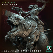 Load image into Gallery viewer, Scaleclad Huntmaster - Scaleclad Huntpack - Archvillain Games - Wargaming D&amp;D DnD