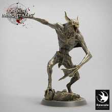 Load image into Gallery viewer, Imperfect Vampires - Order Immortalis - Rescale Miniatures - Wargaming D&amp;D DnD