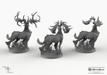 Load image into Gallery viewer, Stags - Fantastic Elk - Buck Deer Mini Monster Mayhem Wargaming Miniatures Games D&amp;D DnD